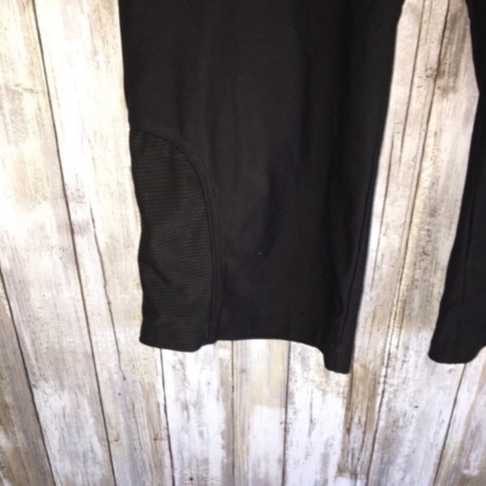Nike Black Cropped Pants - Picture 2 of 5